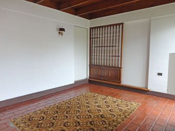 Casa en Venta en entre 8 y Norte