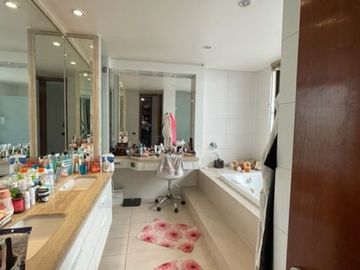 Departamento en Venta en Lo Barnechea