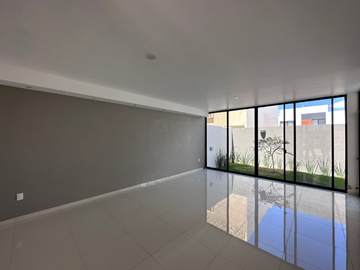 CASA EN VENTA EN SOLARES No. 207, SOARÉ III, COTO ALTANZA , ZAPOPAN