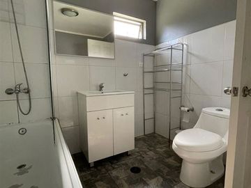 Casa en Venta en condominio raices chilenas , las gaviotas concon