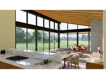 CASA  CON LAGO EN VENTA SAN SIMON