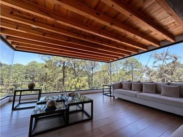 CASA EN RENTA EN AVANDARO