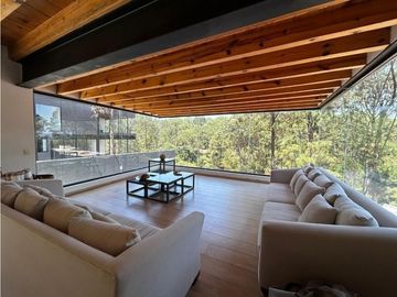 CASA EN RENTA EN AVANDARO
