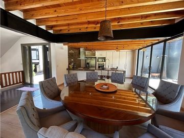 CASA EN RENTA EN AVANDARO
