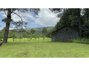 RANCHO EN VENTA EN LOS SAUCOS VALLE DE BRAVO