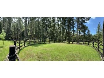 RANCHO EN VENTA EN LOS SAUCOS VALLE DE BRAVO