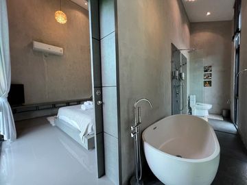 3 bedrooms VILLA for Sale in Bang tao