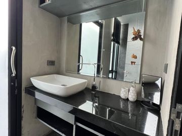 3 bedrooms VILLA for Sale in Bang tao