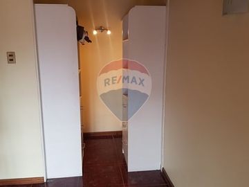 Se Vende Casa con piscina en Conchalí
