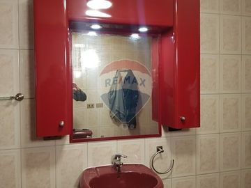 Se Vende Casa con piscina en Conchalí