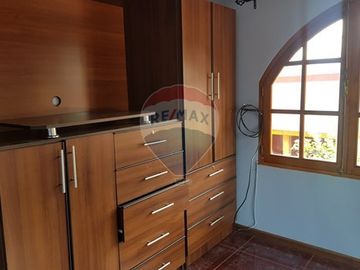 Se Vende Casa con piscina en Conchalí