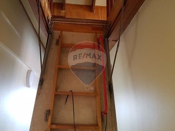 Se Vende Casa con piscina en Conchalí