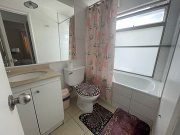 DEPARTAMENTO AMOBLADO EN VENTA