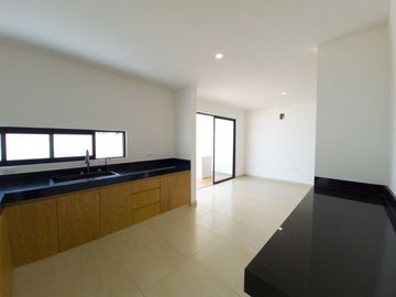 Casa en Venta en Privada con Amenidades en Sitpach,Yucatan