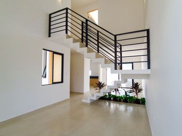 Casa en Venta en Privada con Amenidades en Sitpach,Yucatan