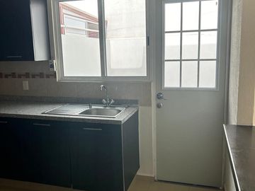 CASA EN VENTA EN VILLA TOSCANA, TOLUCA
