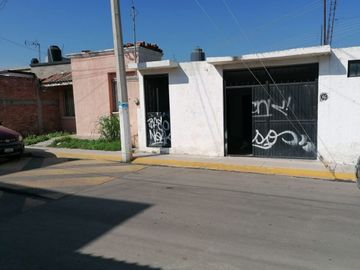 LOCAL EN VENTA GRANJAS BANTHI SAN JUAN DEL RIO QUERETARO