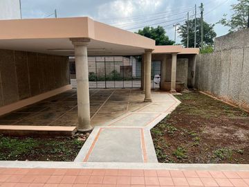 Casa en Colonia Campestre Merida en venta