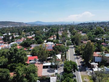 VENTA | Casa  de 347m2 con 3Rec, 3½Baños, Jurica, Qro.