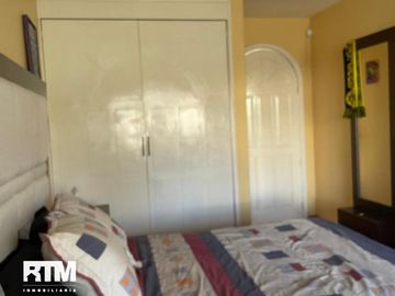 Se vende casa en miravalle