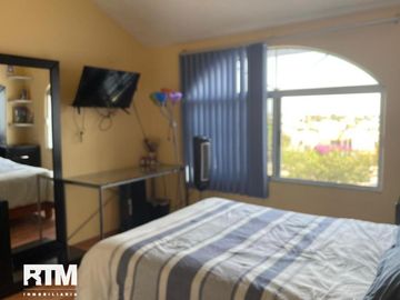 Se vende casa en miravalle