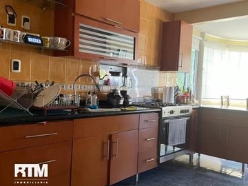 Se vende casa en miravalle