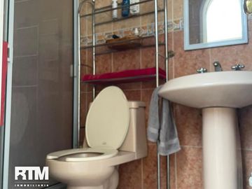 Se vende casa en miravalle