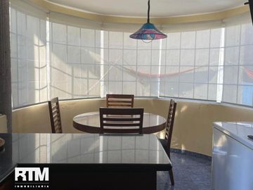 Se vende casa en miravalle