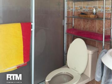 Se vende casa en miravalle