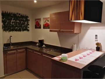 Venta con financiamiento directo: Apartamento en Town Center