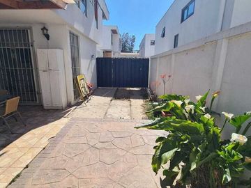 Casa en  Condominio  4D/3B Mediterránea  Quilpué