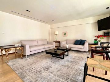 Depto en venta con o sin muebles.