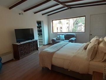 SE VENDE HERMOSA CASA EN PARCELA, CALERA DE TANGO 14100 UF