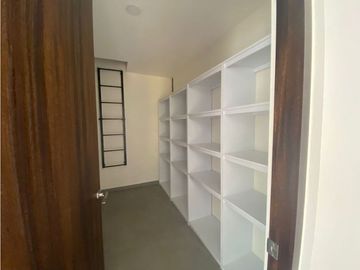 CASA EN RENTA || VALLE DE BRAVO || AVNDARO