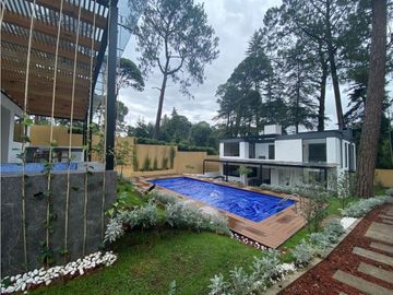 CASA EN RENTA || VALLE DE BRAVO || AVNDARO