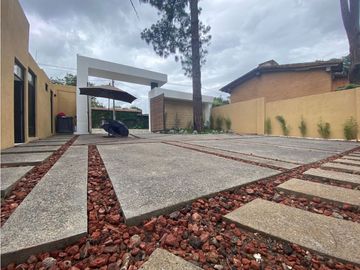 CASA EN RENTA || VALLE DE BRAVO || AVNDARO