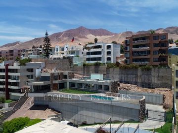 Casa mediterránea de 5 dormitorios con gran piscina en Jardines del Sur