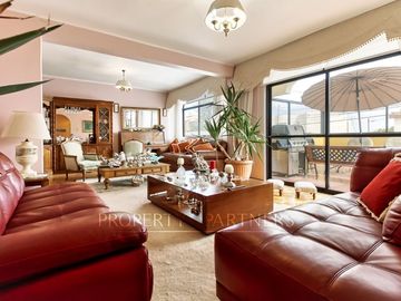 Acogedora y espaciosa casa familiar