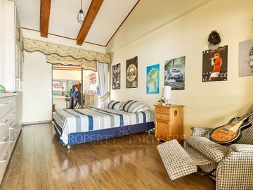 Acogedora y espaciosa casa familiar