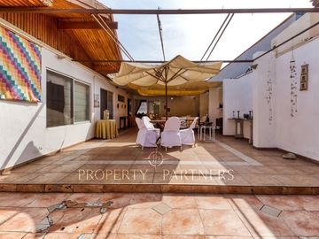 Casa de 5 dormitorios en Jardines del Sur