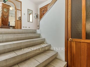 Casa de 5 dormitorios en Jardines del Sur