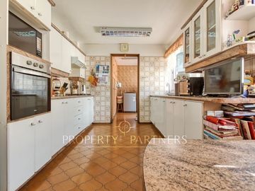 Casa de 5 dormitorios en Jardines del Sur
