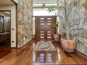 Espectacular casa en Jardines del Sur, finas terminaciones