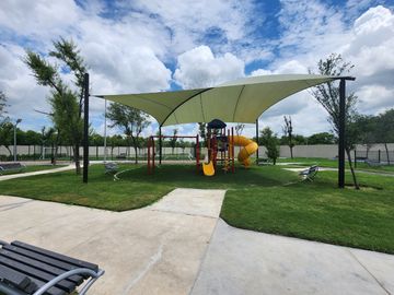 CASA EN VENTA EN APODACA, NL (FRACCIONAMIENTO PRIVADO)