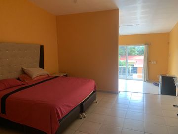 Casa en Fraccionamiento en Brisas, Temixco, Morelos CAEN-1073-Fr*