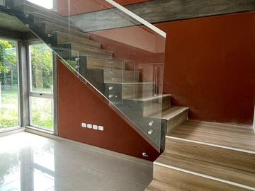 Casa - Yerba Buena