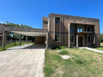 Casa - Yerba Buena
