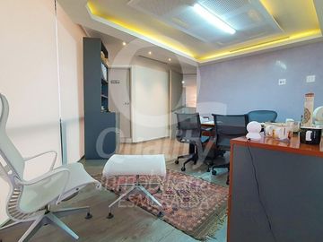 Torre del Árbol Oficina en VENTA/RENTA