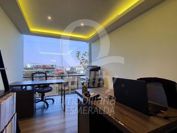 Torre del Árbol Oficina en VENTA/RENTA