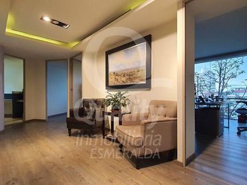 Torre del Árbol Oficina en VENTA/RENTA